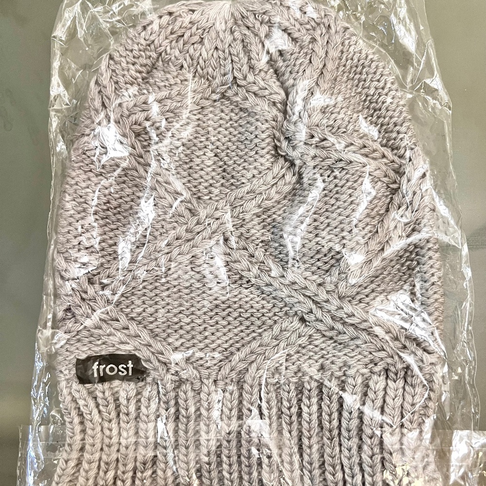 NEW WITH TAG!! Frost Unisex Grey Beanie Hat!